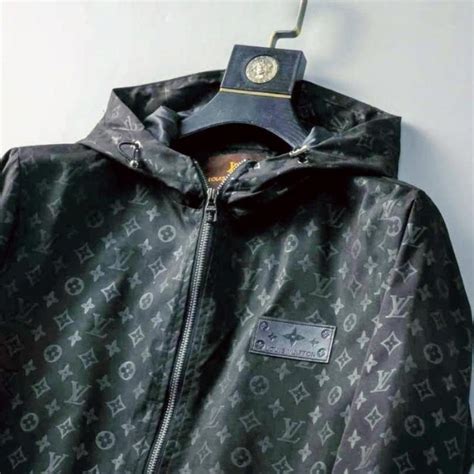 louis vuitton windbreaker black.